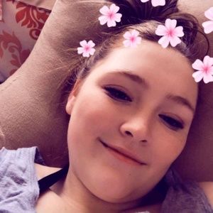 Meet your Posher, Josie